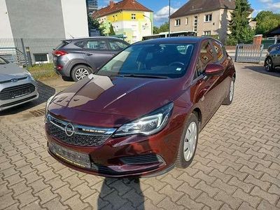 Gebraucht Opel Astra Edition 150 PS (110 kW) 2019 Rot Limousine
