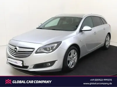 Gebraucht Opel Insignia Edition 140 PS (102 kW) 2014 Argon silber/ice silver (m2) Kombi
