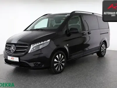 Gebraucht Mercedes Vito 237 PS (174 kW) 2023 Obsidianschwarz Van