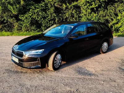 Gebraucht Skoda Octavia Selection 116 PS (85 kW) 2024 Schwarz Kombi