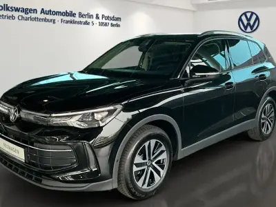 Neu VW Tiguan 130 PS (95 kW) 2026 Schwarz SUV