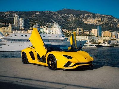 Gebraucht Lamborghini Aventador 740 PS (544 kW) 2019 Gelb Cabrio