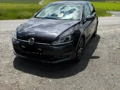 Gebraucht VW Golf VII LOUNGE 150 PS (110 kW) 2015 Grau Limousine