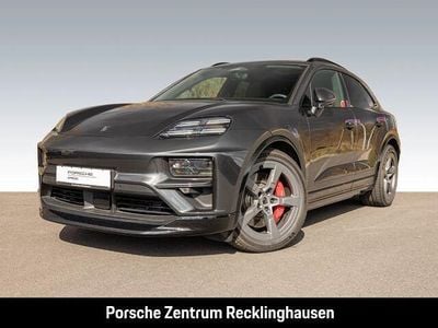 Gebraucht Porsche Macan Turbo 469 kW (639 PS) 2024 Vulkangraumetallic SUV