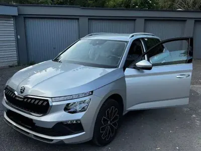 Gebraucht Skoda Kamiq Selection 95 PS (69 kW) 2024 Silber SUV