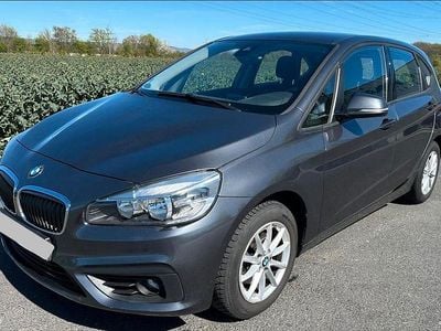 Gebraucht BMW 216 Active Tourer 116 PS (85 kW) 2017 Grau Van / Kleinbus
