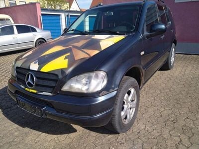 Mercedes ML320