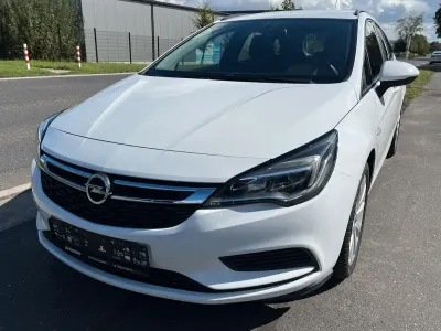 Używany Opel Astra 110 KM (80 kW) 2018 Biały Kombi