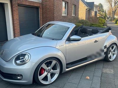 Gebraucht VW Beetle 105 PS (77 kW) 2015 Silber Kleinwagen