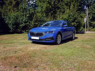 Gebraucht Skoda Octavia Style 204 PS (150 kW) 2022 Blau Kombi