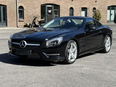 Gebraucht Mercedes SL350 Sport 306 PS (225 kW) 2013 Obsidianschwarzmetallic Cabrio