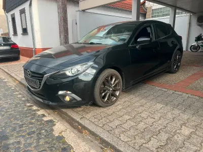 Gebraucht Mazda 3 Edition 149 PS (109 kW) 2015 Schwarz Limousine