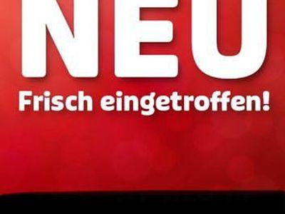 Weiß Gebraucht 2023 VW Touran Comfortline Van / Kleinbus | 27.990 € (Fairer Preis)