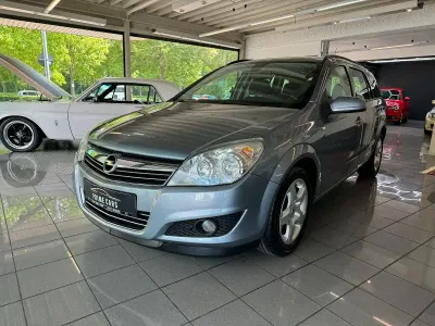 Używany Opel Astra Edition 90 KM (66 kW) 2007 Srebrny Kombi