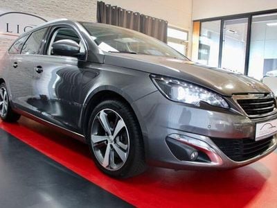 Gebraucht Peugeot 308 150 PS (110 kW) 2016 Grau Limousine