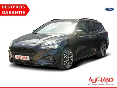 Gebraucht Ford Focus ST-Line X 182 PS (133 kW) 2021 Obsidianschwarzmetallic Kombi