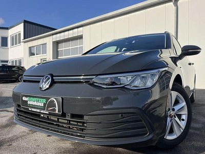 Gebraucht VW Golf VIII Life 150 PS (110 kW) 2023 Grau Kombi