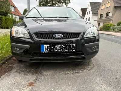 Gebraucht Ford Focus 80 PS (58 kW) 2005 Schwarz Limousine