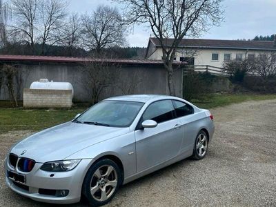 gebraucht BMW 320 E92 i