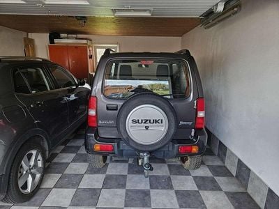 Second-hand Suzuki Jimny Comfort 86 CP (63 kW) 2017 Gri SUV
