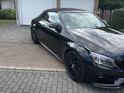 Usata Mercedes C63 AMG 476 CV (350 kW) 2022 Nero Cabrio