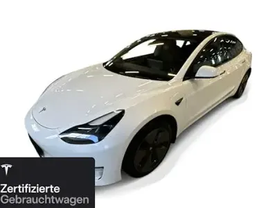 Gebraucht Tesla Model 3 Long Range RWD 208 kW (283 PS) 2022 Weiß Limousine