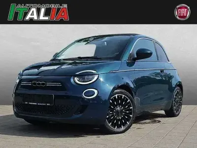 Gebraucht Fiat 500e La Prima 86 kW (118 PS) 2024 Ozean grün Cabrio