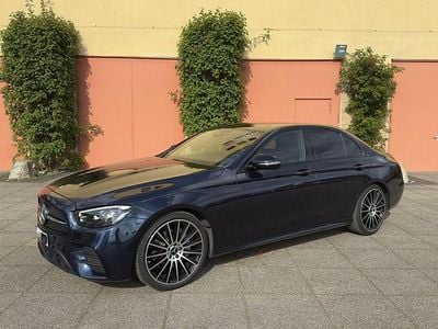 Usata Mercedes E200 AMG 197 CV (144 kW) 2023 Blu Berlina
