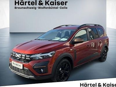 Neu Dacia Jogger Extreme 141 PS (103 kW) 2025 Terracottabraun (braun) Van / Kleinbus