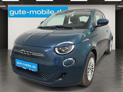 Begagnad Fiat 500e Icon 86 kW (118 HK) 2023 Grön Sedan