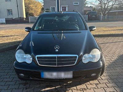 Gebraucht Mercedes C180 143 PS (105 kW) 2003 Schwarz Kombi
