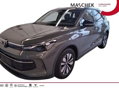 Gebraucht VW Tiguan Goal 131 PS (96 kW) 2025 Cipressino grün metallic SUV