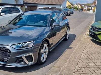 Second-hand Audi A4 S-Line 204 CP (150 kW) 2023 Gri Break