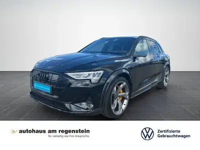 Gebraucht Audi e-tron Ambiente 369 kW (503 PS) 2022 Mythosschwarz metallic SUV