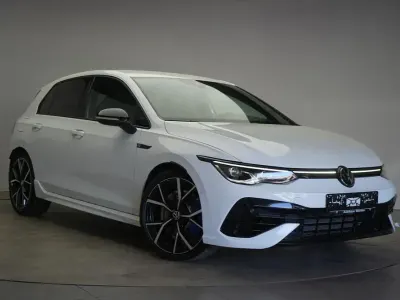 Gebraucht VW Golf VIII R 320 PS (235 kW) 2023 Pure white Limousine