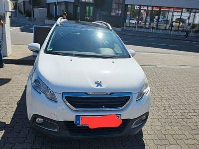 Gebraucht Peugeot 2008 Active 120 PS (88 kW) 2013 Weiß SUV