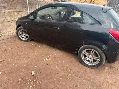Gebraucht Opel Corsa 77 PS (56 kW) 2008 Kleinwagen