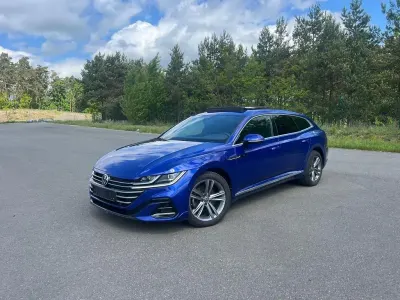 Używany VW Arteon R-line 156 KM (114 kW) 2022 Niebieski Sedan/Limuzyna