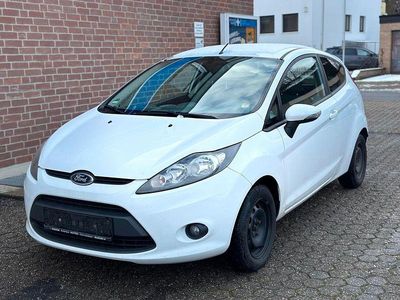 Weiß Gebraucht 2011 Ford Fiesta Trend Kleinwagen | 2.680 € (Fairer Preis)