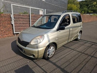 Toyota Yaris Verso