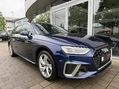 Gebraucht Audi A4 S-Line 204 PS (150 kW) 2021 Blau Kombi