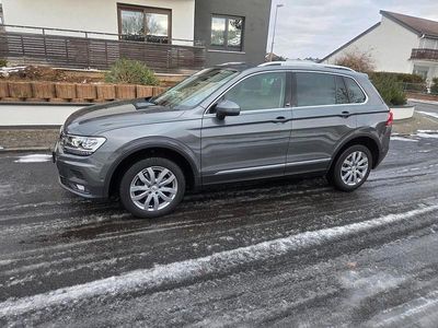 Grau Gebraucht 2017 VW Tiguan SUV | 15.900 € (Fairer Preis)