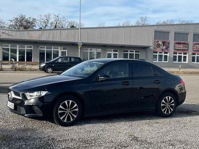 Second-hand Mercedes A160 95 CP (69 kW) 2020 Negru Berlinǎ