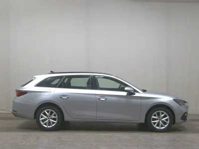 Gebraucht Seat Leon Style 150 PS (110 kW) 2024 Silber Limousine