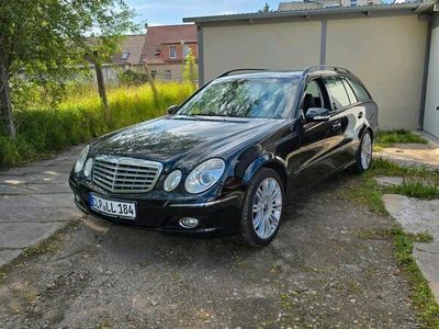 Mercedes E200