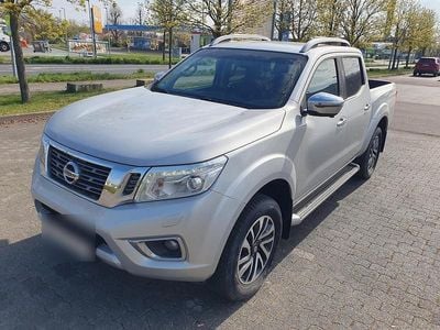 Second-hand Nissan Navara Tekna 163 CP (119 kW) 2017 Argintiu Pickup