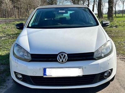 Second-hand VW Golf VII Match 86 CP (63 kW) 2012 Alb Berlinǎ