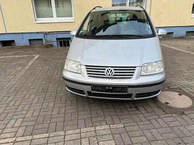 VW Sharan