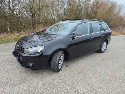 Gebraucht VW Golf VI Comfortline 122 PS (89 kW) 2011 Schwarz Kleinwagen