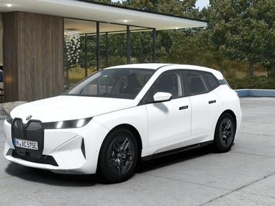 Neu BMW iX 300 kW (408 PS) 2025 Alpinweiß uni SUV